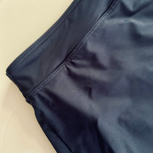 LANDS' END Women's Athletic Skort EUC Size 10 - Picture 2 of 5